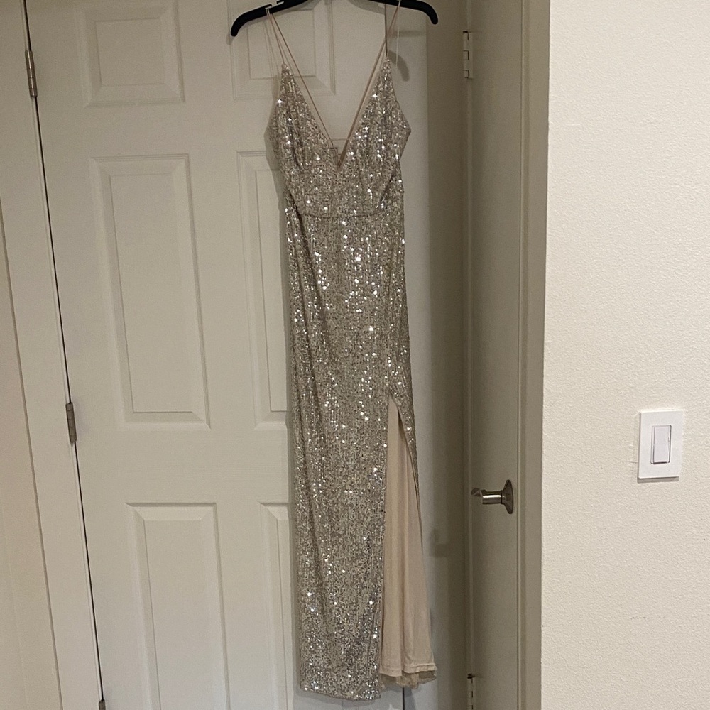 Aidan Mattox Silver Sequin Wedding Dress